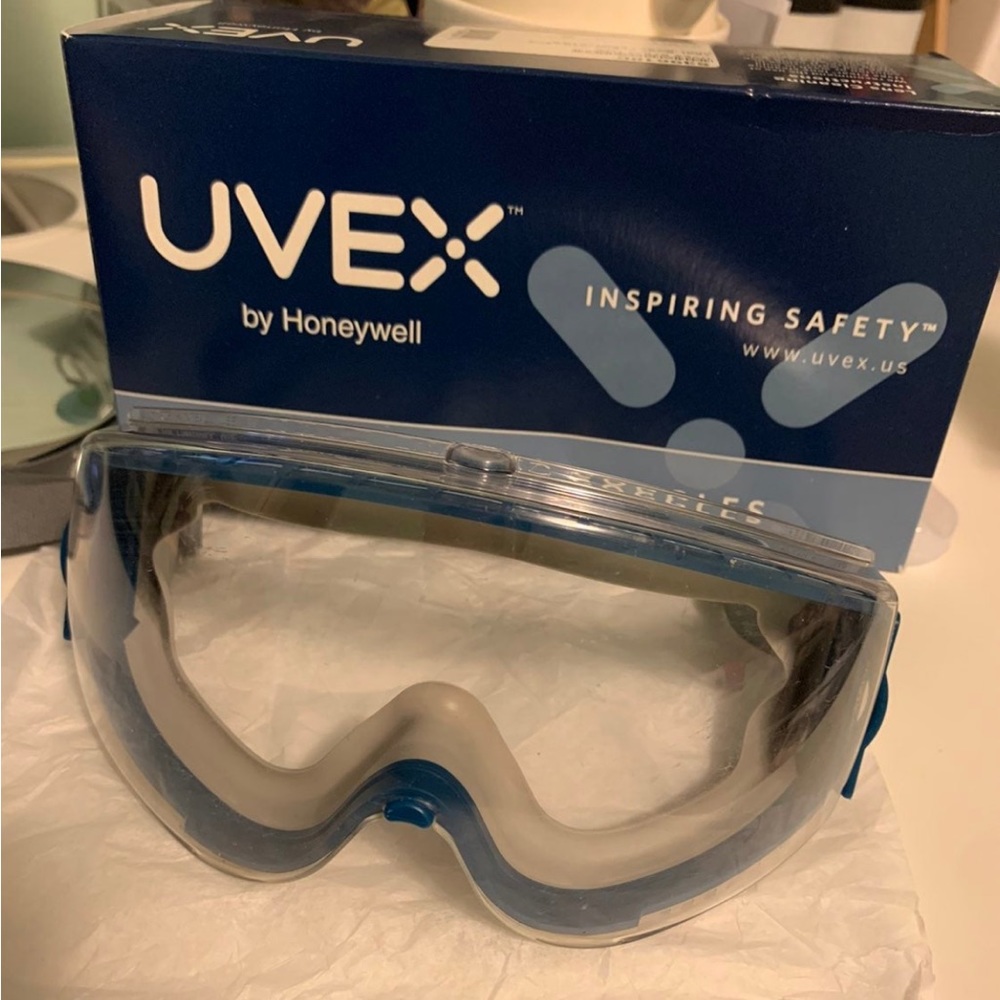 PPE safety goggles